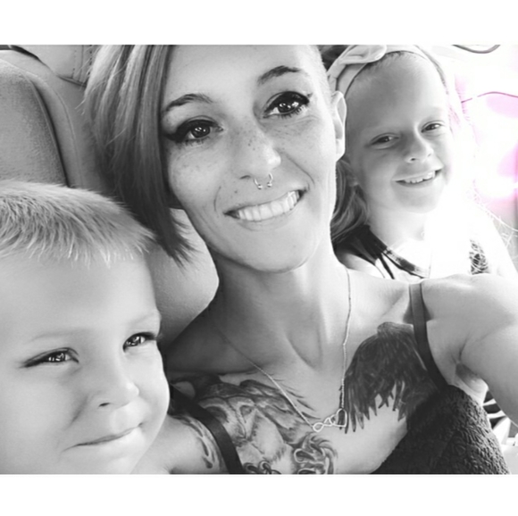 Meet your trader/seller/buyer - Picture 3 of 3